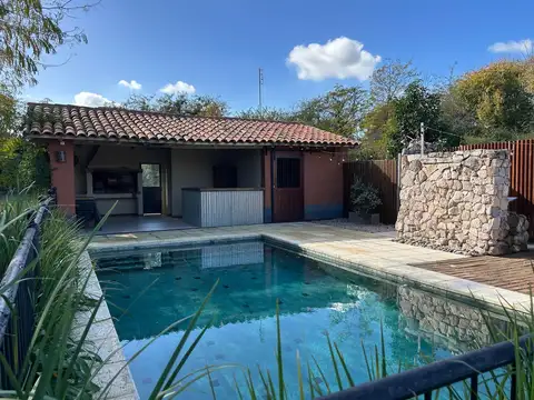 VENTA CASA 5 AMB LA QUEBRADA ZELAYA