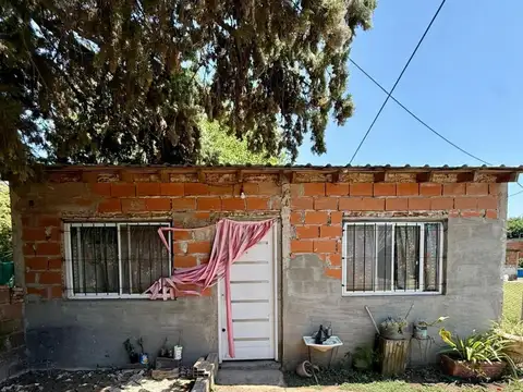 Casa 3 ambientes 420M2 - La Reja, Moreno