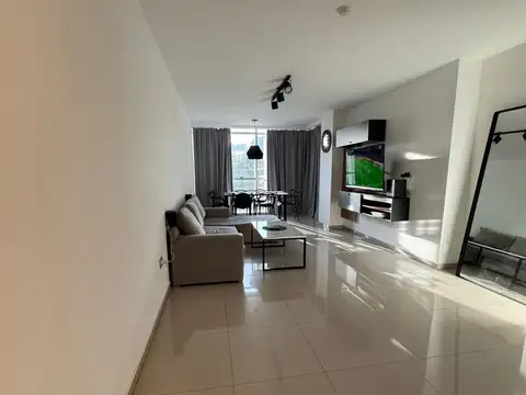 Avenida Italia 430, 100