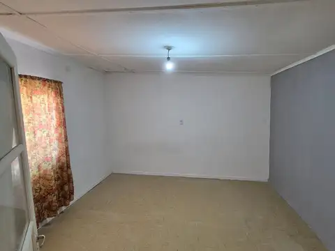 CASA 2 DORMITORIOS - TERRENO 436 M2 - RESTINGA ALI