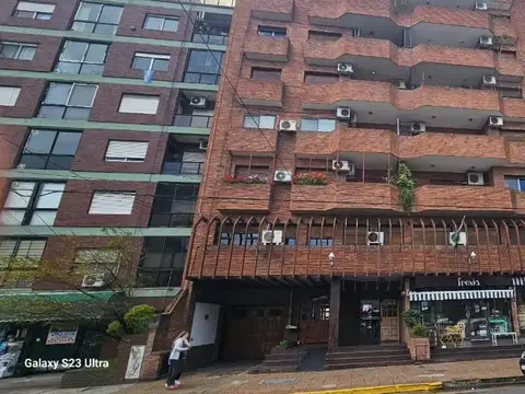 S. MARTÍN CTRO. DEPTO. 3 AMB. C/COCHERA Y BAULERA