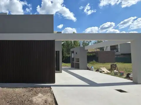 Avenida de las Libertades 500