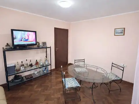 Centro. Gral Güemes 400