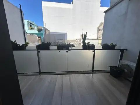 Departamento en Venta en Chacarita, USD 109.000