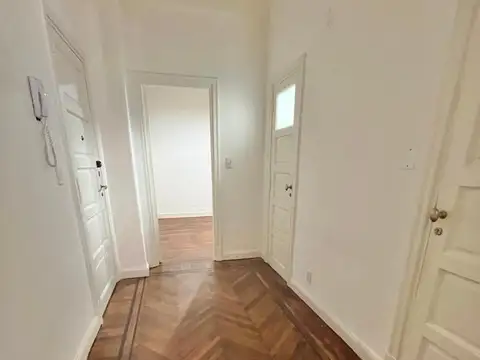 Alquiler oficina en microcentro- refaccionada