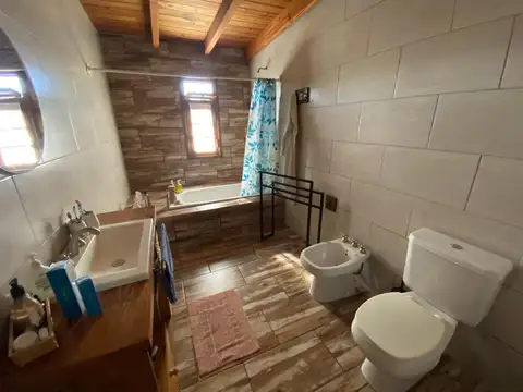 Casa 3 ambientes con 2 baños