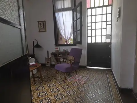 Casa en Venta en Chacarita, USD 295.000