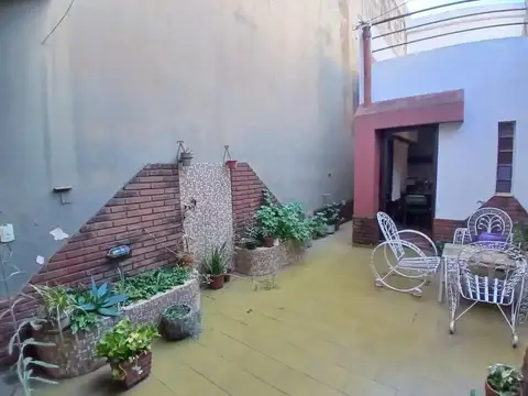 Depto Tipo Casa en Venta en Lanús, USD 79.000