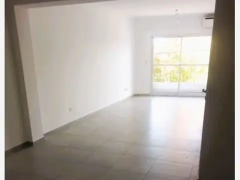 Valentín Cardoso 1400, Piso 3