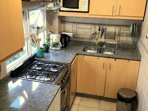 Departamento 4 ambientes con 2 baños