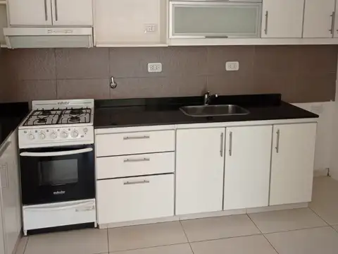 Depto Tipo Casa en Alquiler en Villa Devoto, $ 1.400.000