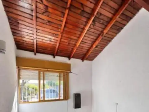 Casa en Venta en Villa Elvira, USD 89.000