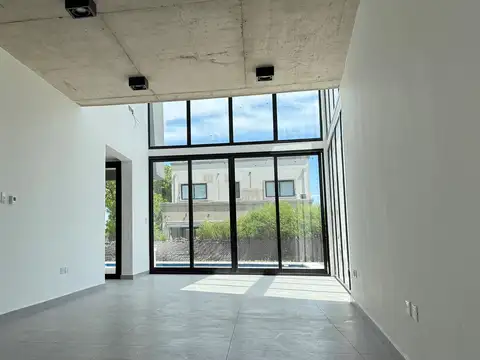 Casa  en Venta en San Ramón, Pilar del Este, Pilar