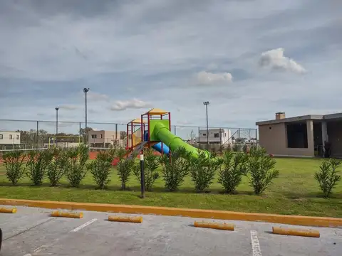 Terreno en Venta 34  mts Fondo