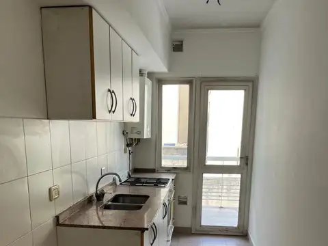 Departamento en Alquiler con 1 cocheras