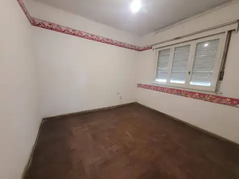 Sofia T. Santamarina 500, Piso 1