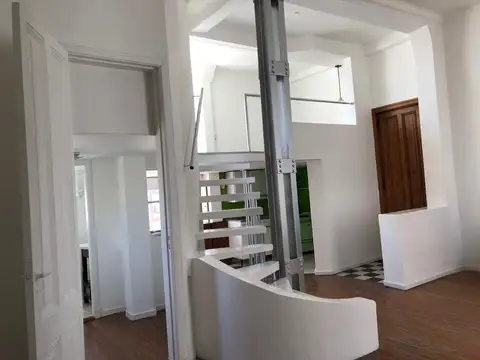 Hermoso todo externó, frente, tipo loft, impecable,
