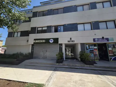 Departamento en venta en Lomas de Zamora con cochera