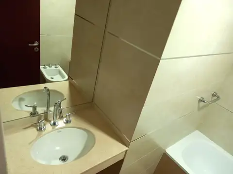 Departamento en Venta al Este