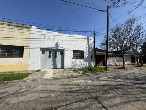 Galpón en  Venta