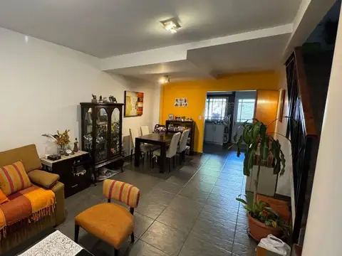 Depto Tipo Casa en Venta en Villa Pueyrredon, USD 305.000