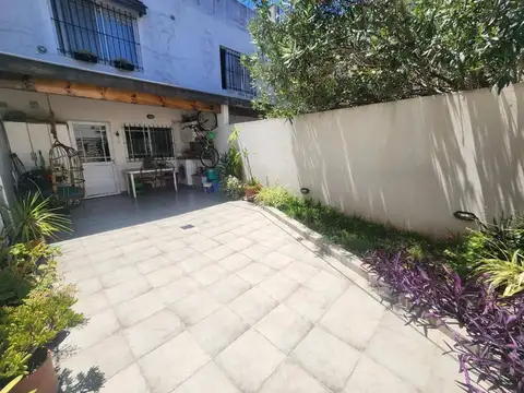 Depto Tipo Casa en Venta de 4 ambientes