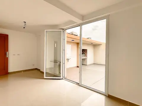 Departamento 3 ambientes con quincho privado y terraza · Plaza Mitre