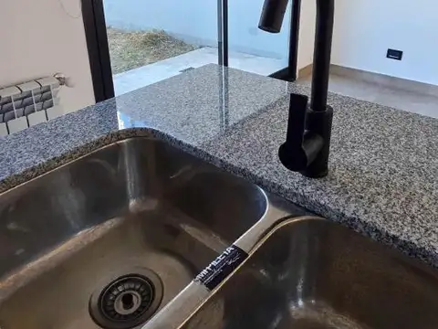 Departamento 4 ambientes con 1 baño