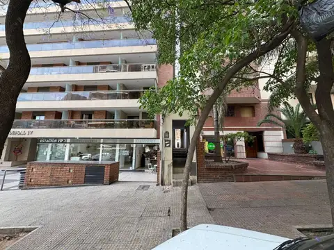 VENTA PH refaccionar posible terraza Nueva Cordoba