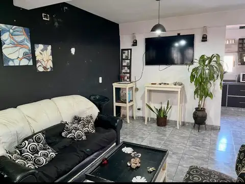 Casa en Venta en San Antonio de Padua, USD 120.000