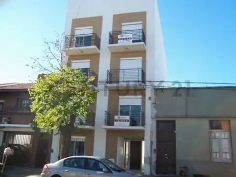Departamento en Alquiler en La Plata, $ 490.000