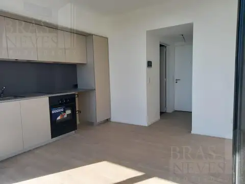 Departamento en Alquiler en La Lucila-Vias/Maipu, $ 890.000
