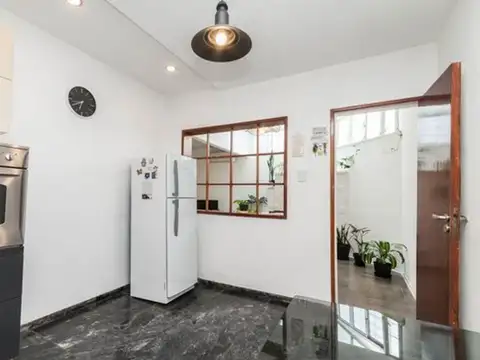 Depto Tipo Casa en Venta con 1 cocheras