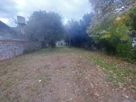 Terreno - Venta - Argentina, Grand Bourg - Jose de San Martin 1756