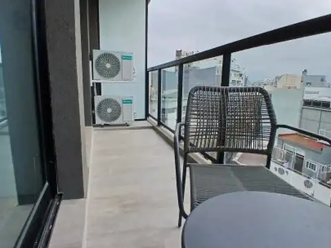 Palermo Hollywood,José Antonio Cabrera 4000, Piso 7,  2 amb, USD 700 (alq min 3 meses)