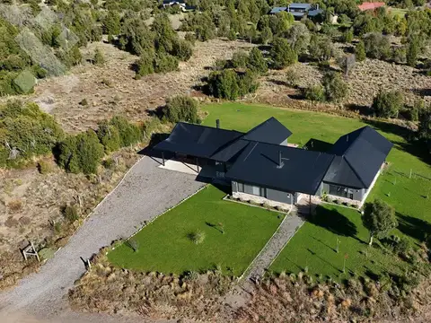 Casa en Venta en San Martin de los Andes, Lácar