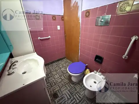 Depto Tipo Casa en Venta 60 años