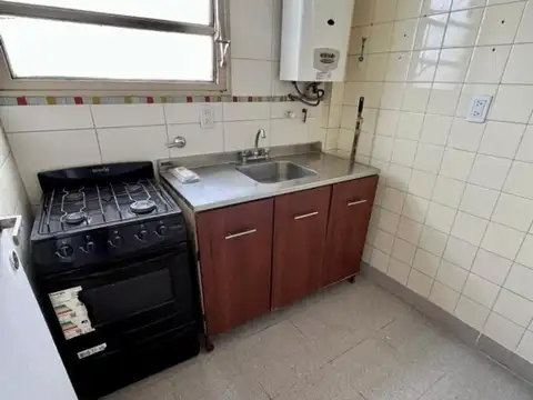 Departamento en Alquiler en Villa del Parque, $ 800.000