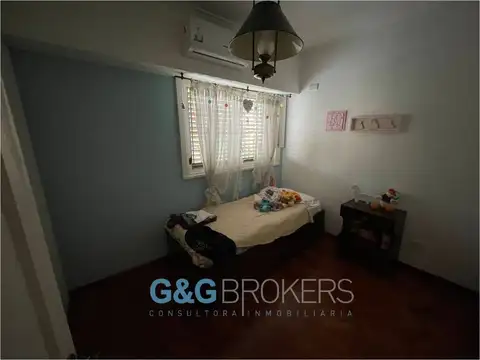 EXCLUSIVO CHALET DE CATEGORIA