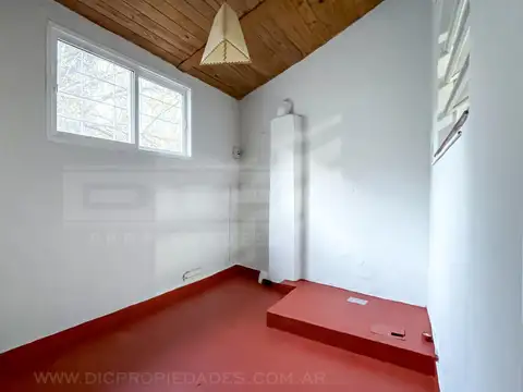 Depto Tipo Casa 4 ambientes con 1 baño