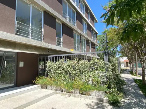 ALQUILER DEPARTAMENTO 2 AMBIENTES C/ COCHERA PILAR
