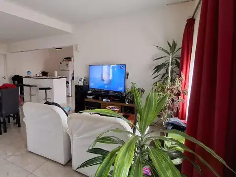 Casa en B° Los Frutales - Plottier