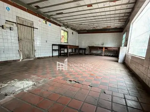 Terreno en Venta 40  mts Fondo