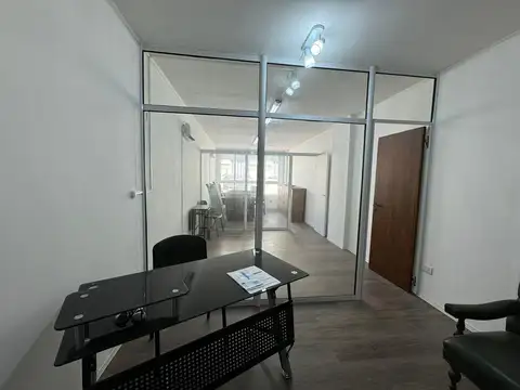 Oficina en Venta en Tribunales, USD 45.000
