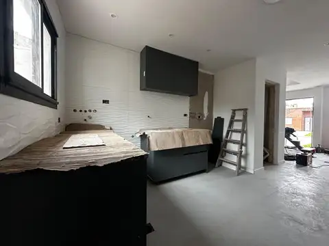 Depto Tipo Casa en Venta de 2 ambientes