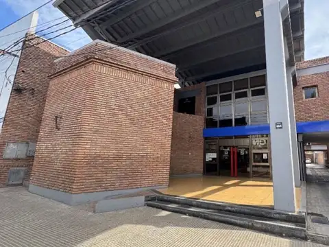 Se alquila auditorio en pleno centro catamarca
