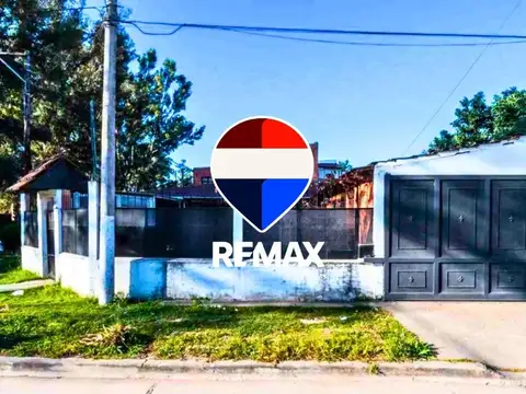CASA 4 DORMITORIOS VENTA O PERMUTA ZONA SUR