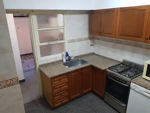 Departamento 4 ambientes con 2 baños