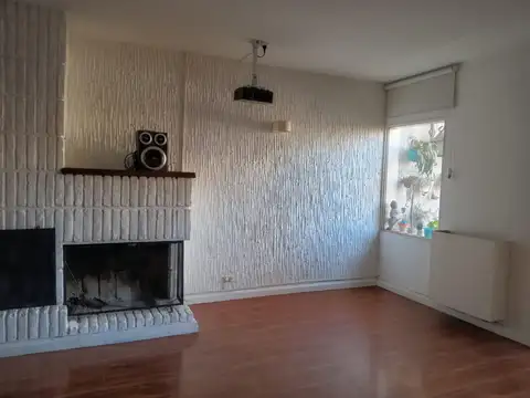 Departamento 5 ambientes con 2 baños