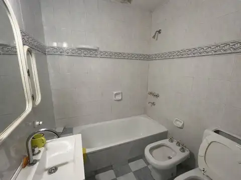 Depto Tipo Casa 3 ambientes con 2 baños